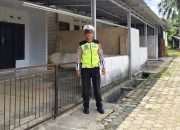 Personel Pos Pam Patroli Rumah Kosong di Jebus
