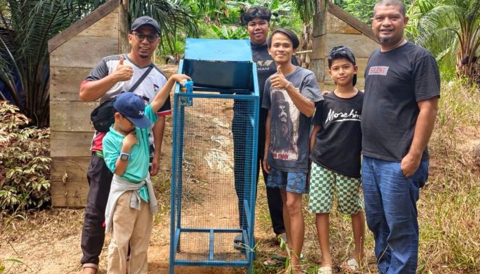 Langkah Firmansyah Jaga Kebersihan Wisata Bukit Belimbing