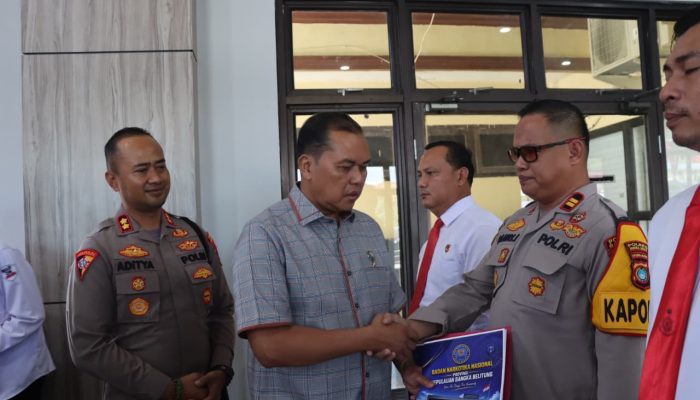 Ungkap 1 Kg Sabu di Kelapa Diganjar Penghargaan