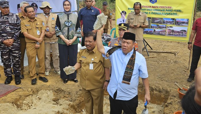 Gubernur Letakkan Batu Pertama, Pembangunan SMA Negeri 5 Pangkalpinang Dimulai