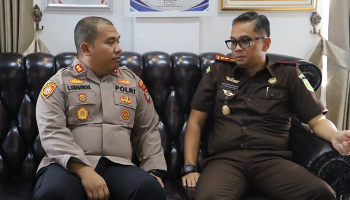 Tegaskan Komitmen Perkuat Penegakan Hukum