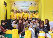 Puluhan Anak Yatim Dapat Bantuan dari Golkar Bateng