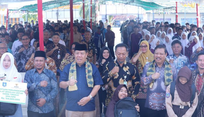 Gubernur Dorong Pemerataan Dukungan Pendidikan